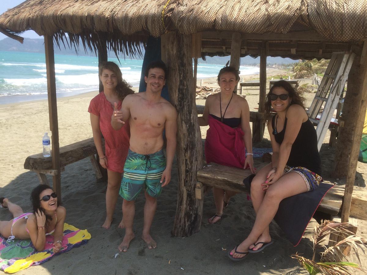 North Shore Surf Camp Hotel Baler Exterior foto